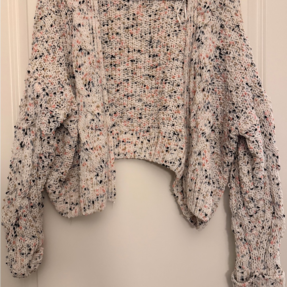 Jessica Simpson Cream and Black Knit Cardigan